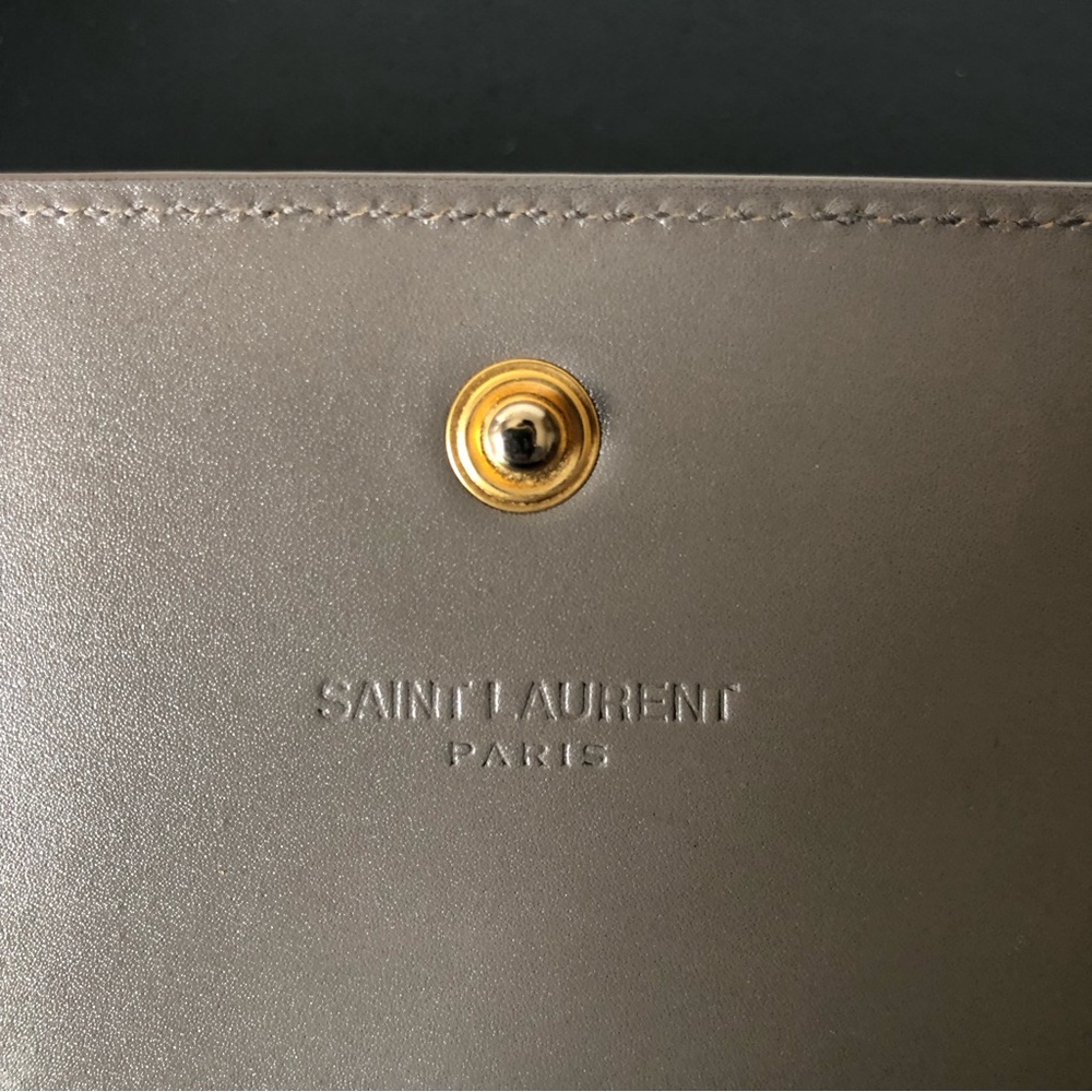Saint Laurent Essentials Minimalist Grey YSL Wallet - Picture 10 of 15